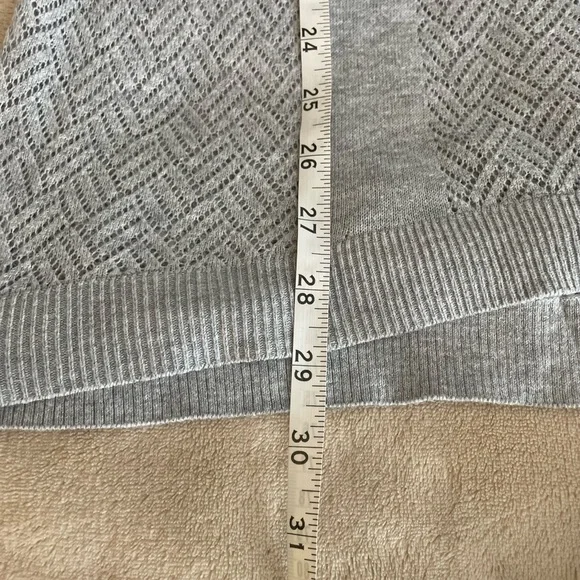 “Heart on your sleeve” Tunic Knit Sweater - Size S - Picture 11 of 12